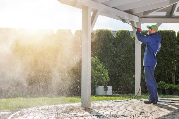 Best Pool Deck Cleaning in Atwater, CA